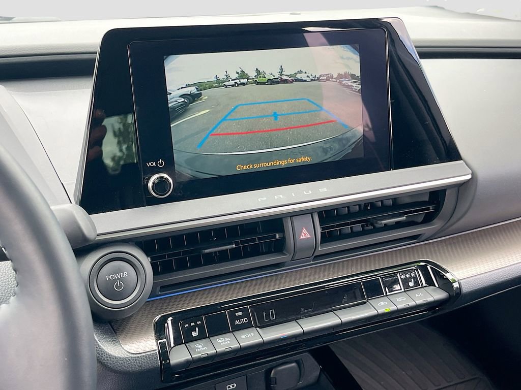 Used 2025 Toyota Prius XLE FWD image 13