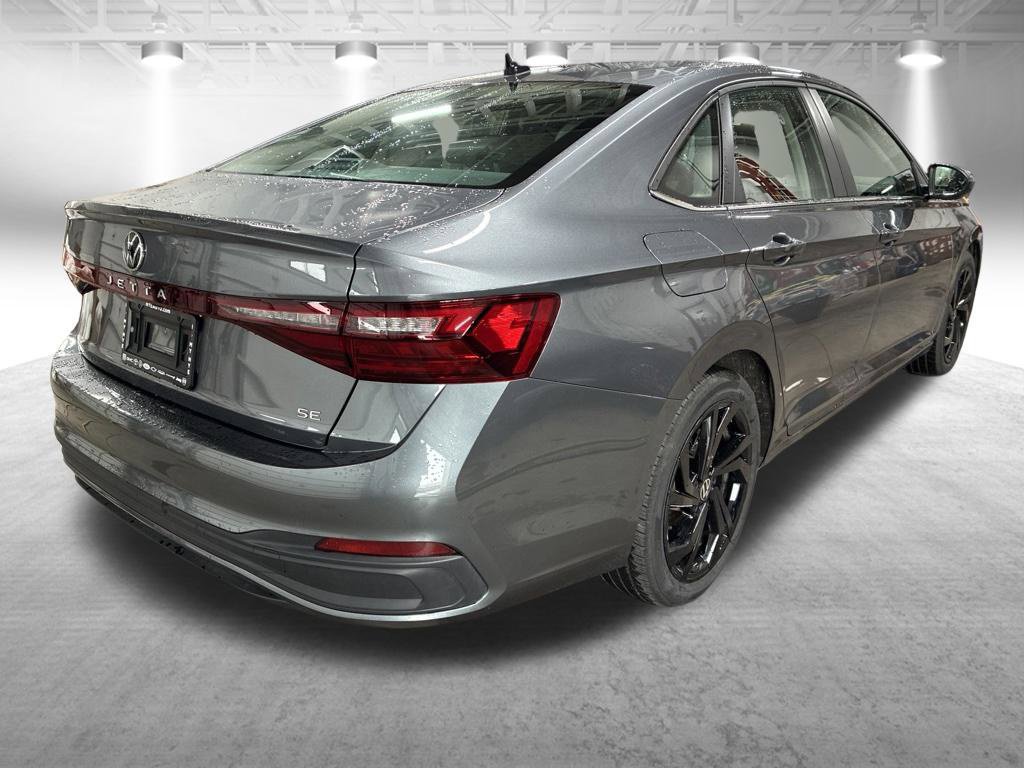 Used 2026 Volkswagen Jetta SE w/ Black Wheel Package FWD image 6