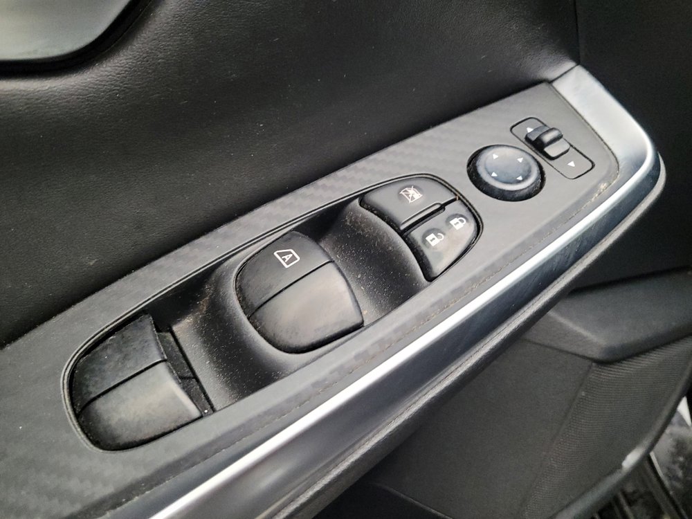 Used 2022 Nissan Sentra SR w/ Electronics Package image 27