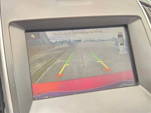 Used 2015 Ford Edge SEL w/ Equipment Group 201A AWD/4WD image 16