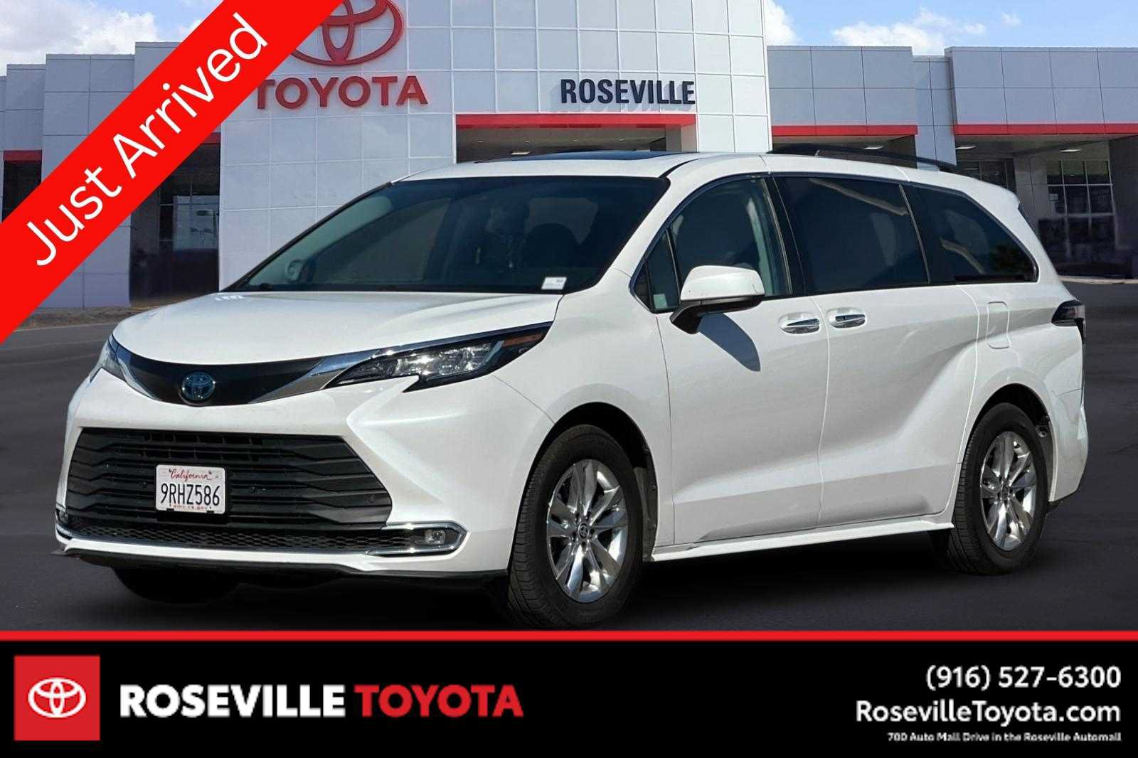 Used 2023 Toyota Sienna XLE w/ XLE Plus Package
