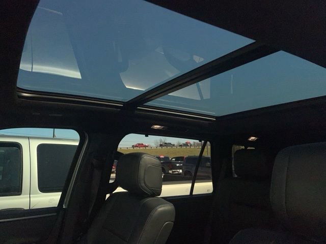 Used 2023 Toyota Sequoia Platinum image 4