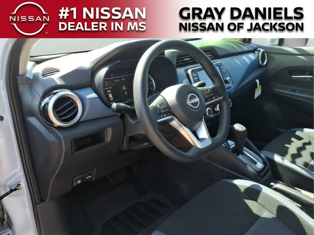 New 2025 Nissan Versa SV w/ Trunk Package FWD image 9