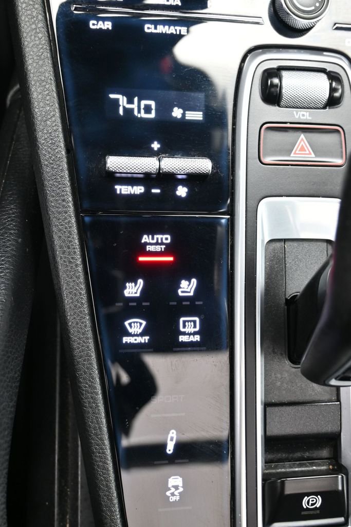 Used 2019 Porsche Cayenne E-Hybrid AWD/4WD image 31