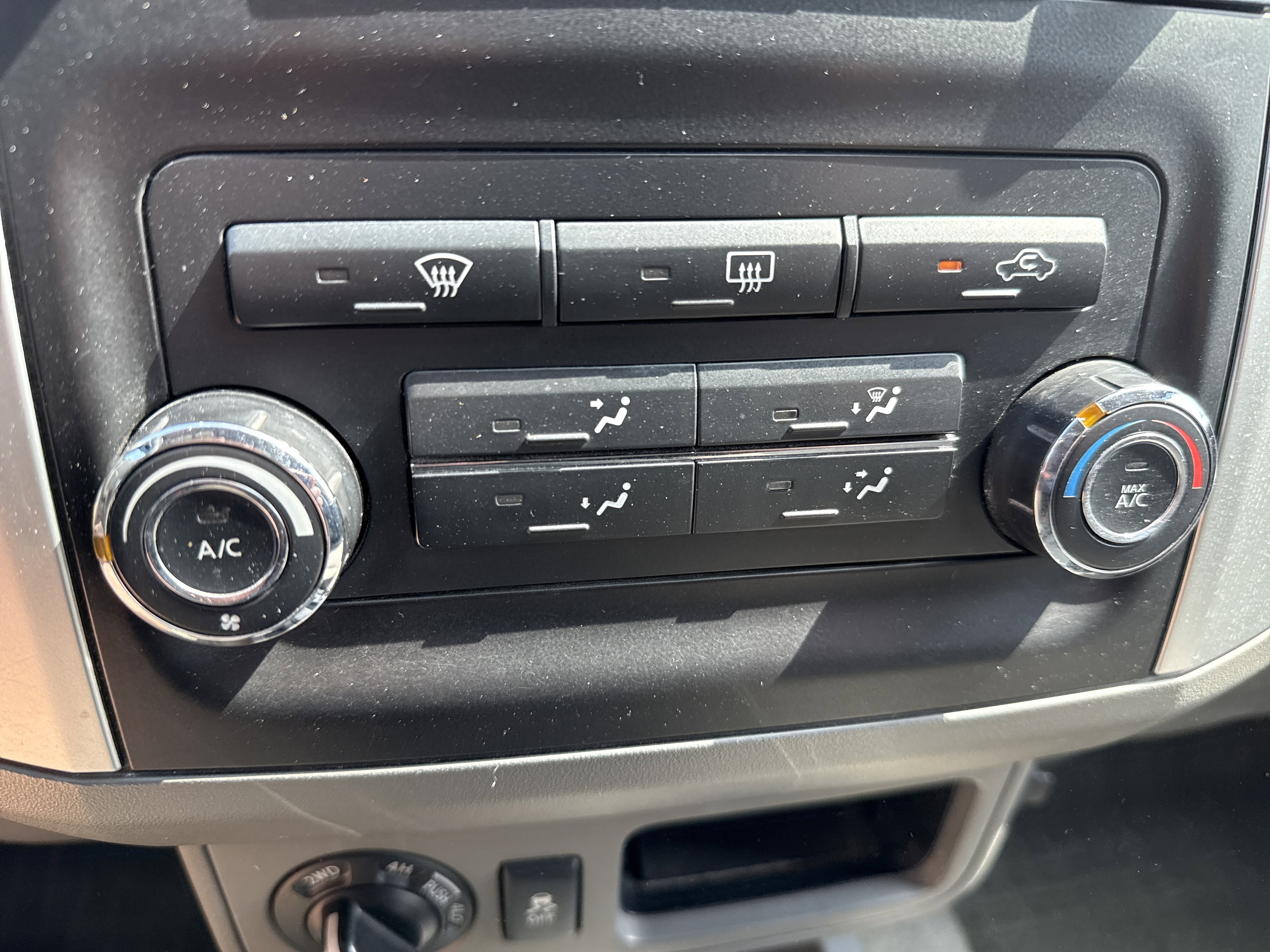 Used 2018 Nissan Frontier S AWD/4WD image 25