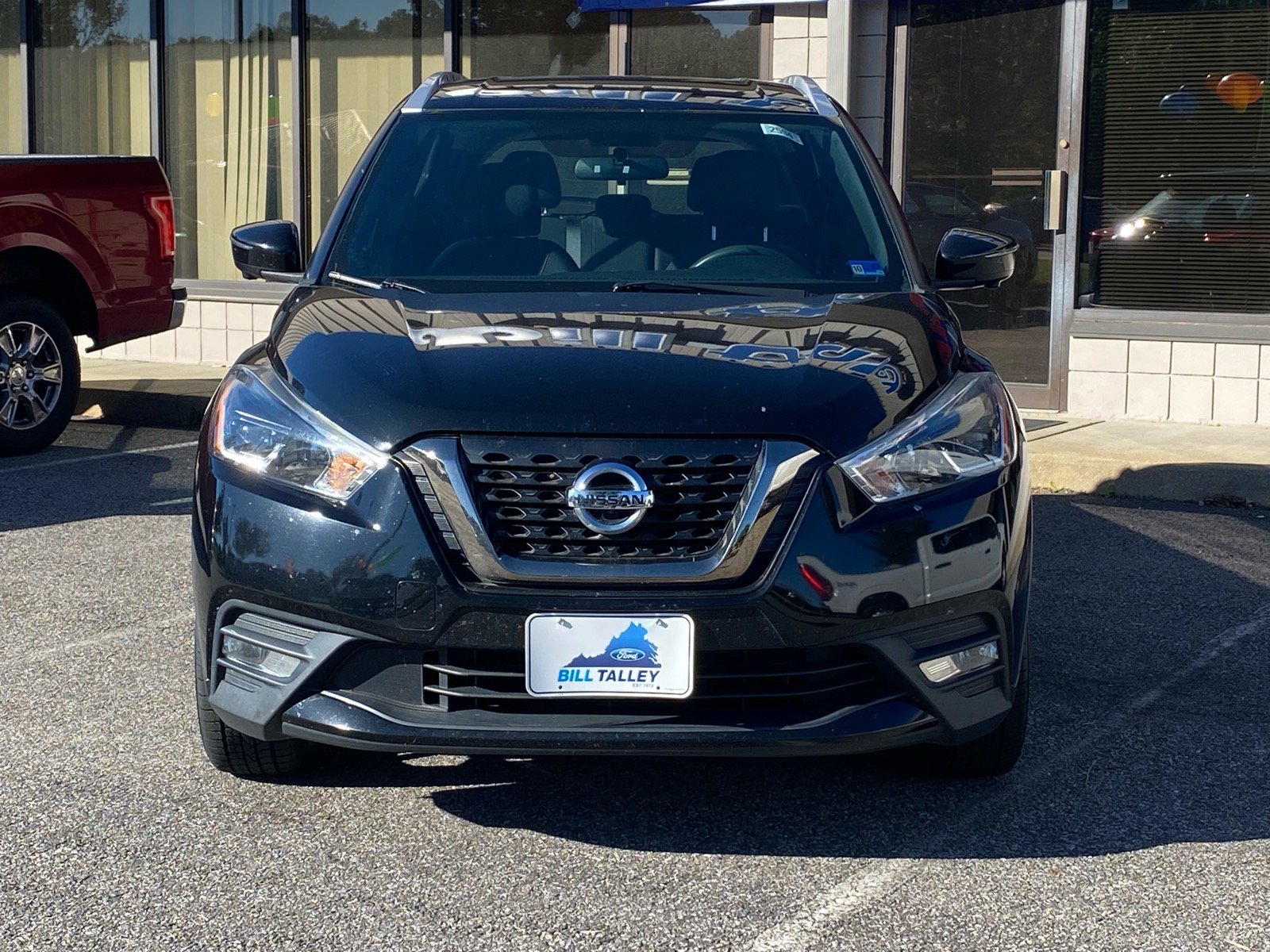 Used 2019 Nissan Kicks SR w/ Exterior Electronics Package FWD image 4