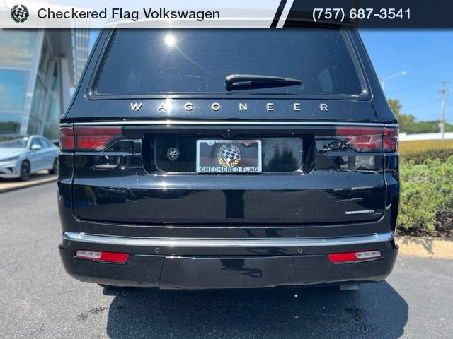 Used 2024 Jeep Wagoneer Series II w/ Flexible Seating Group AWD/4WD image 10