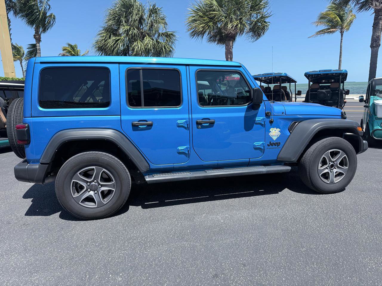 Used 2023 Jeep Wrangler Unlimited Sport w/ Sun And Sound Package image 8