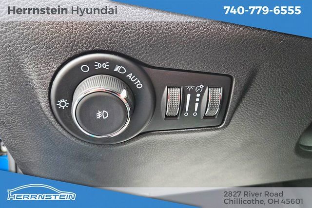 Used 2022 Jeep Compass Trailhawk AWD/4WD image 18