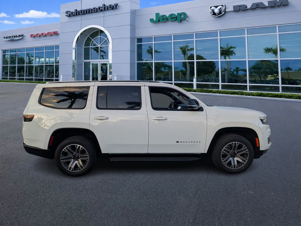 New 2025 Jeep Wagoneer 4WD w/ Convenience Group I image 8