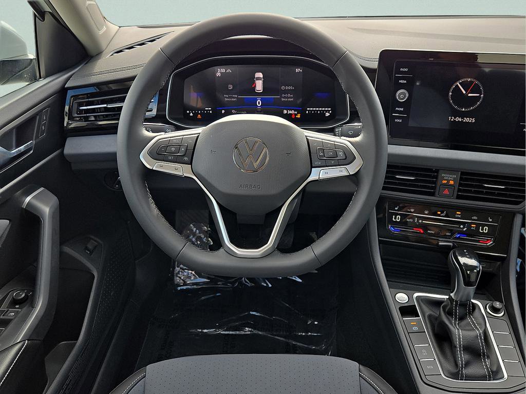 New 2026 Volkswagen Jetta SE image 12