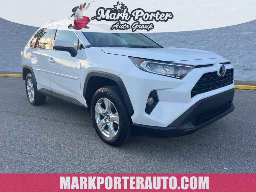Used 2021 Toyota RAV4 XLE AWD/4WD image 1