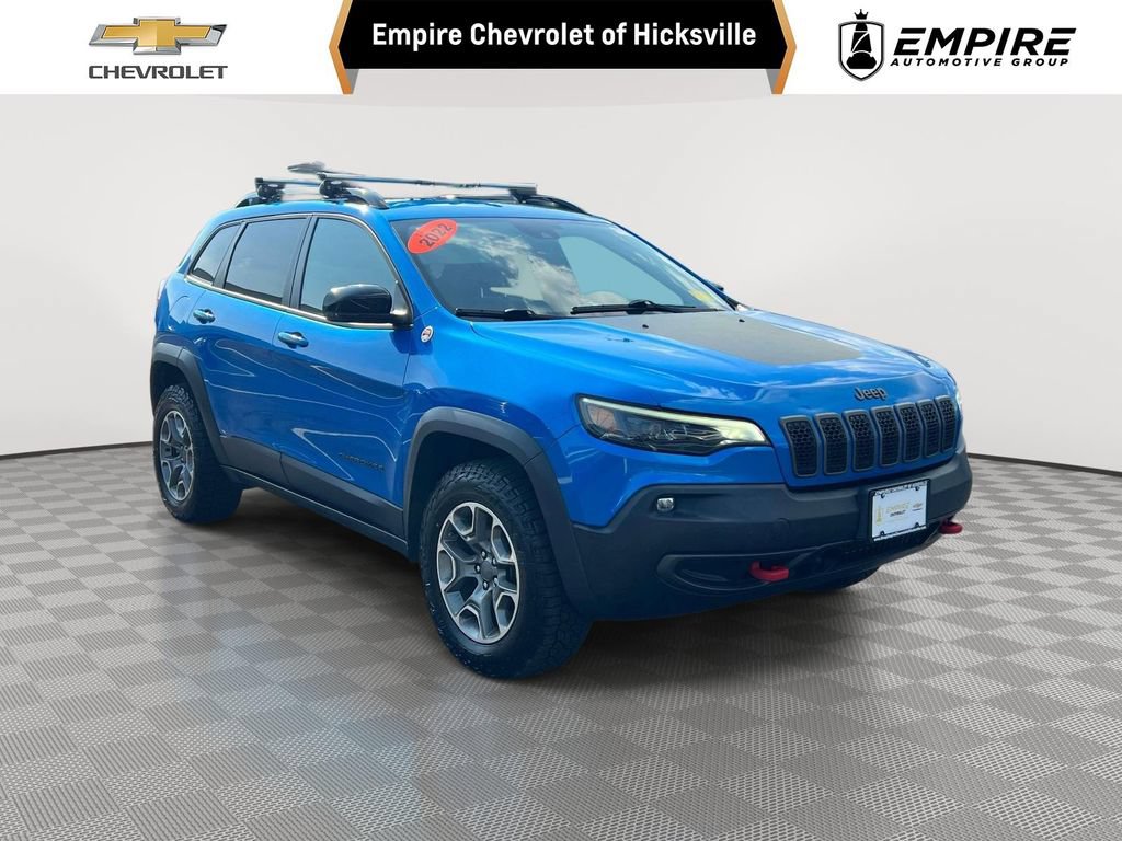Used 2022 Jeep Cherokee Trailhawk w/ Premium Leather Package AWD/4WD image 1