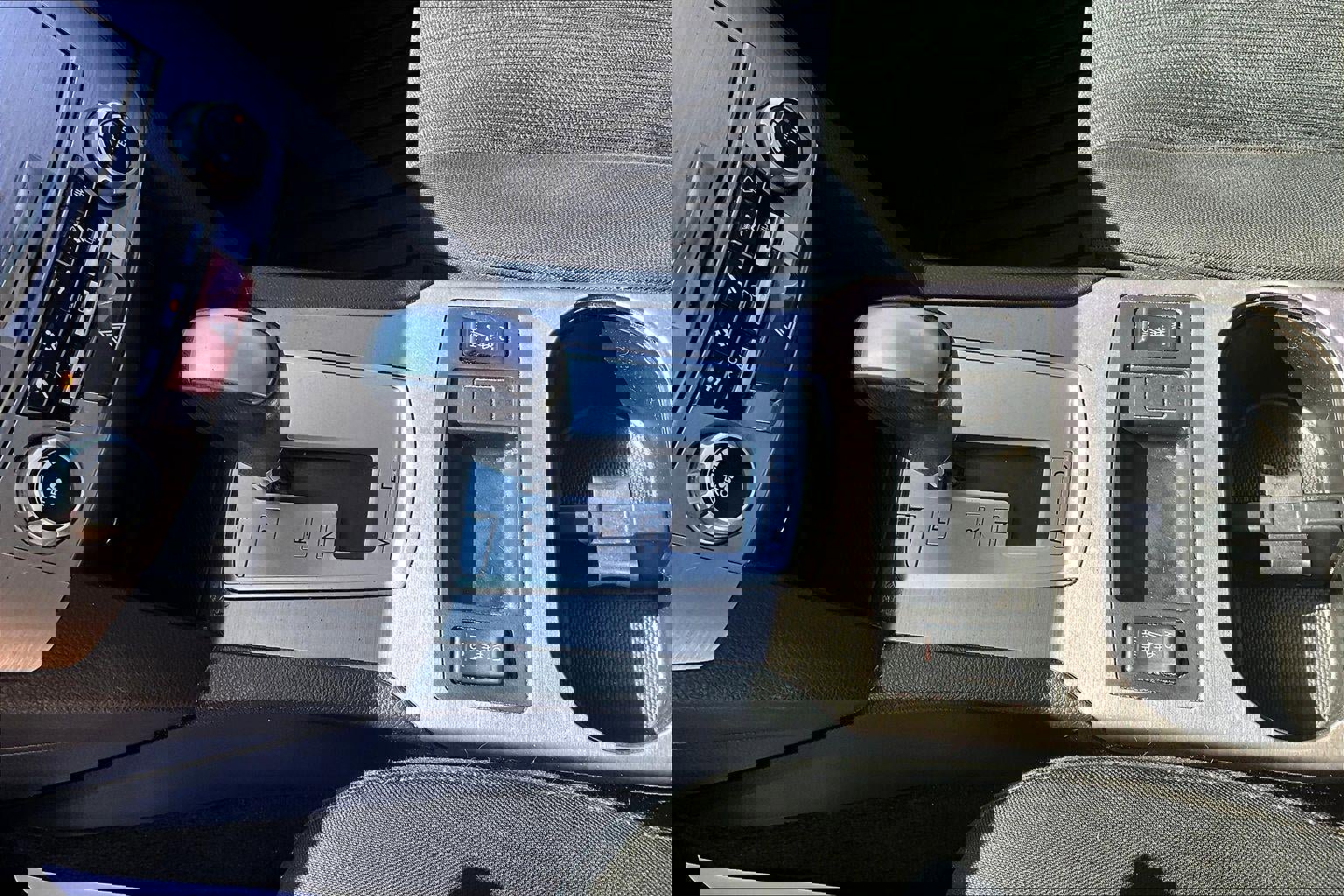 Used 2014 Subaru Outback 2.5i Premium image 18