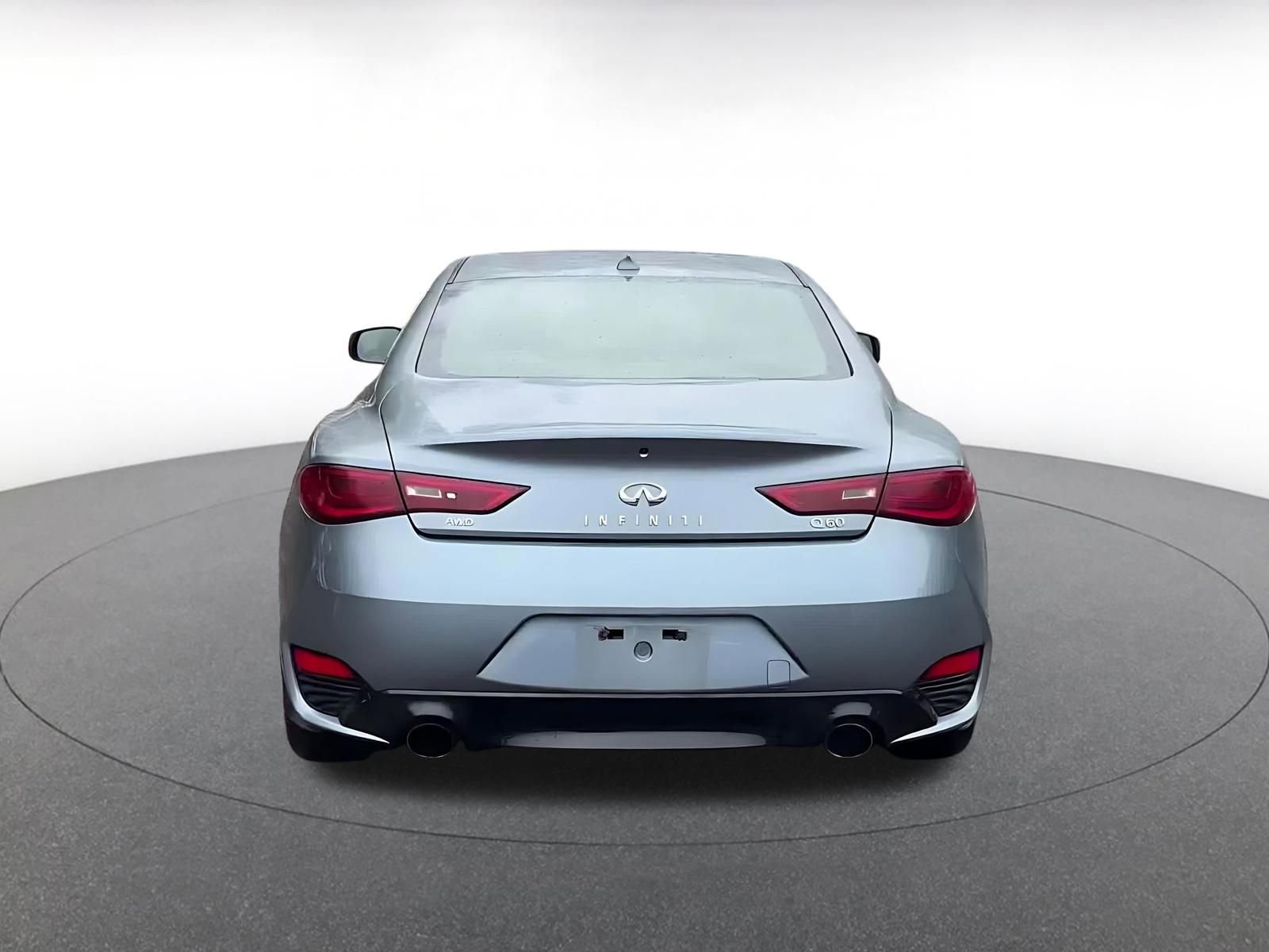 Used 2018 INFINITI Q60 3.0t Luxe AWD/4WD image 12