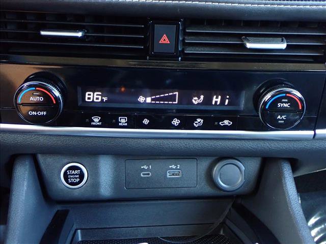 Used 2022 Nissan Rogue SV image 18