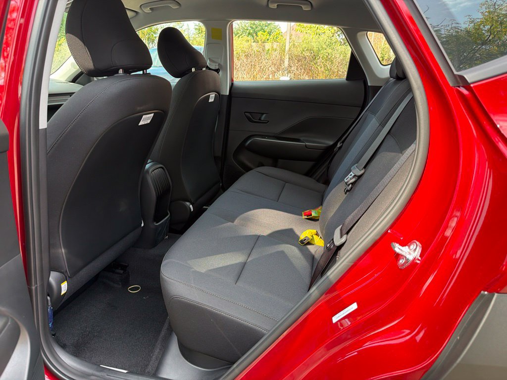 New 2027 Hyundai Kona SE AWD/4WD image 15