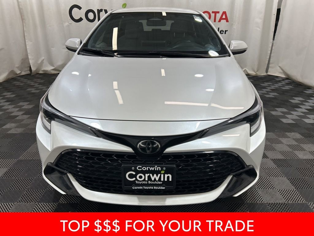 Used 2024 Toyota Corolla SE image 2