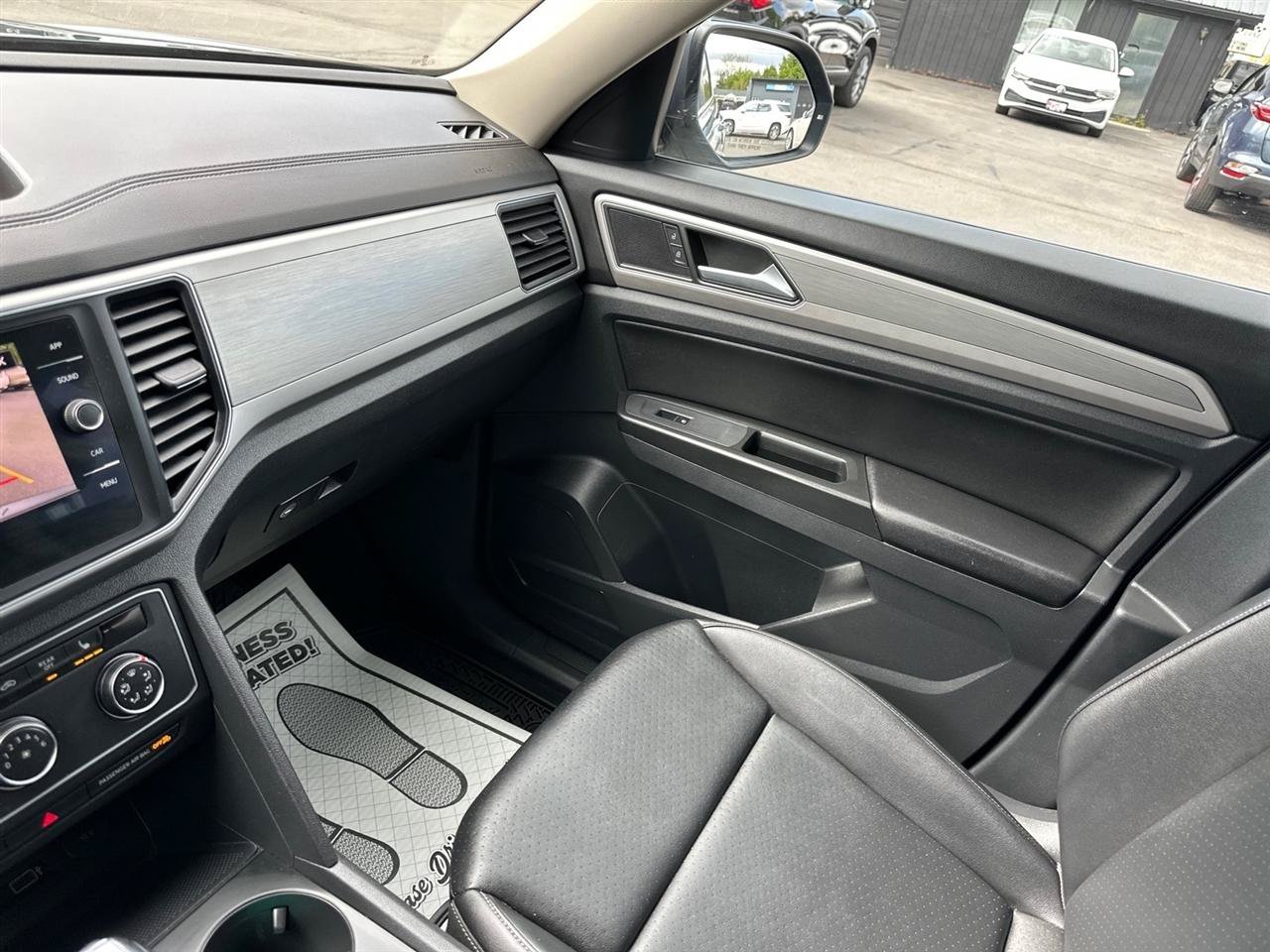 Used 2018 Volkswagen Atlas SE AWD/4WD image 34