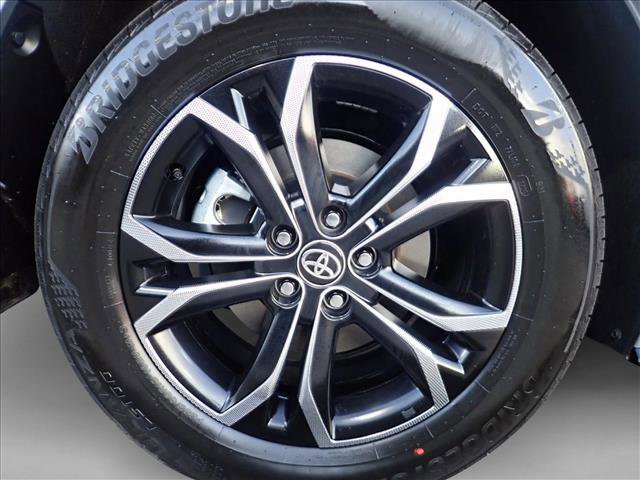 Used 2025 Toyota Sienna Platinum image 6