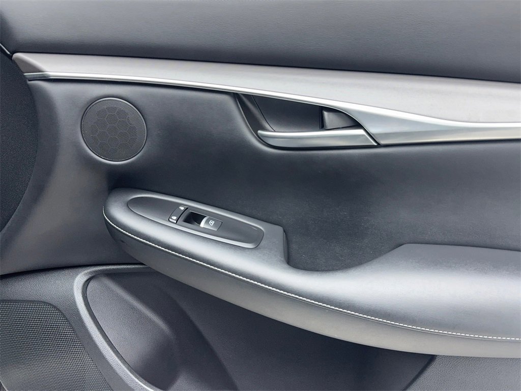 Used 2022 INFINITI QX50 Luxe w/ Appearance Package image 47