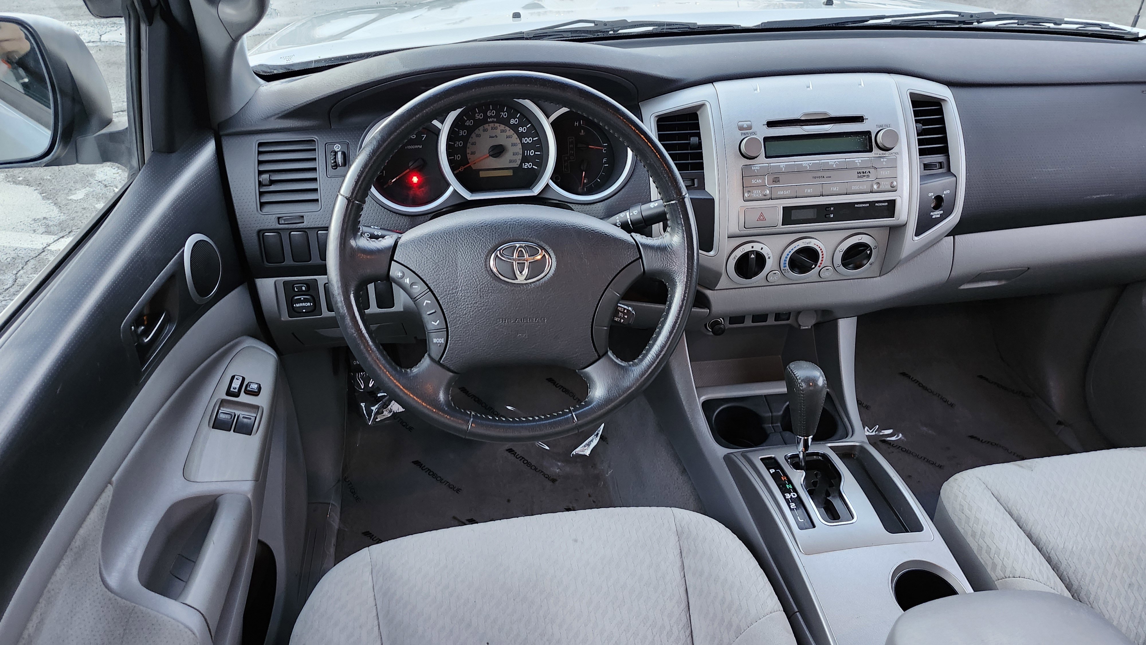 Used 2011 Toyota Tacoma 2WD Access Cab image 22