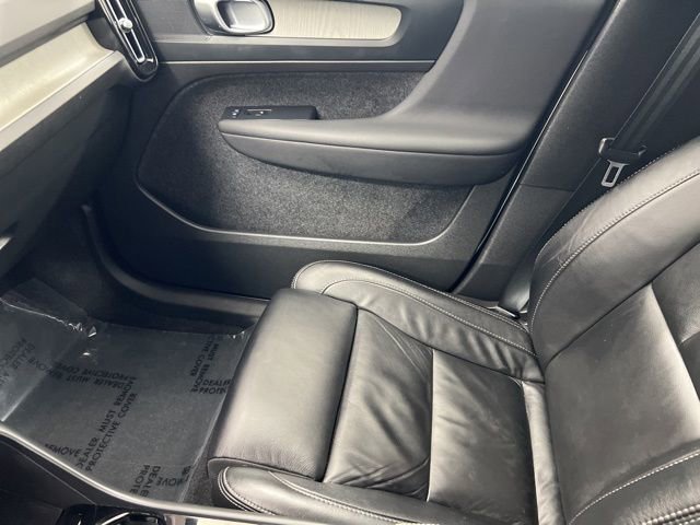 Used 2023 Volvo XC40 B5 Plus w/ Driver Assist Package image 20