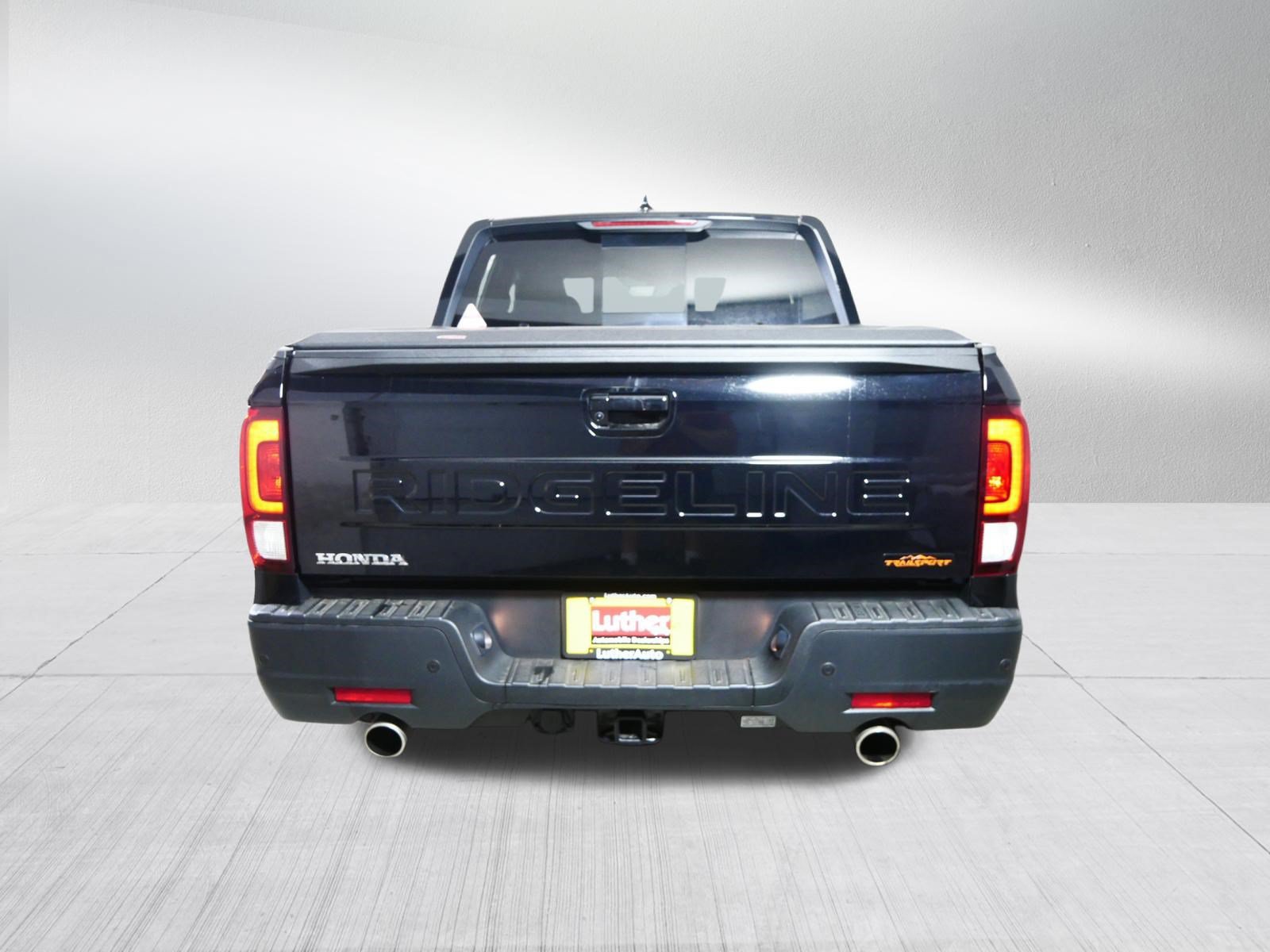 Used 2025 Honda Ridgeline TrailSport image 6