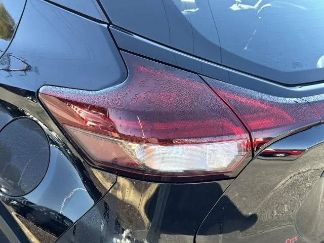 Used 2024 Nissan Kicks S FWD image 11