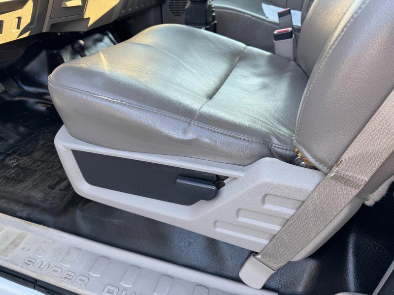 Used 2008 Ford F350 XL image 13
