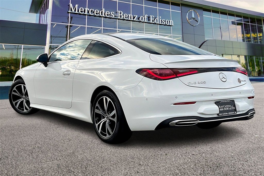 Used 2025 Mercedes-Benz CLE 300 4MATIC Coupe video 2