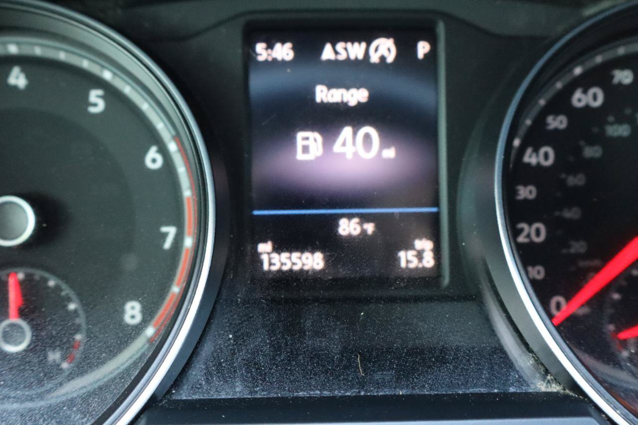 Used 2018 Volkswagen Atlas SEL FWD image 22
