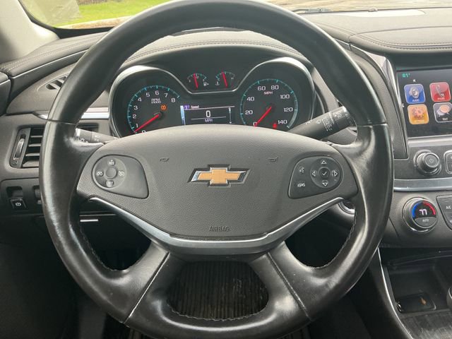 Used 2018 Chevrolet Impala LT FWD image 15