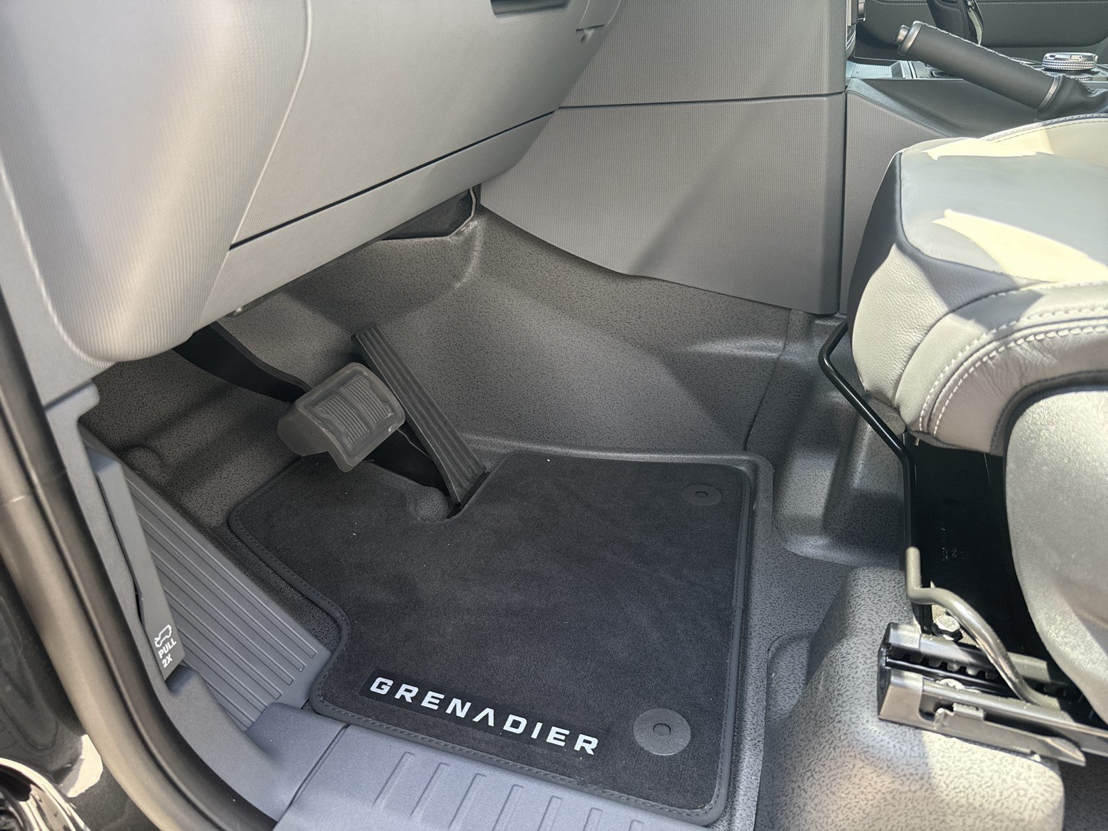 New 2026 INEOS Grenadier Station Wagon AWD/4WD image 32