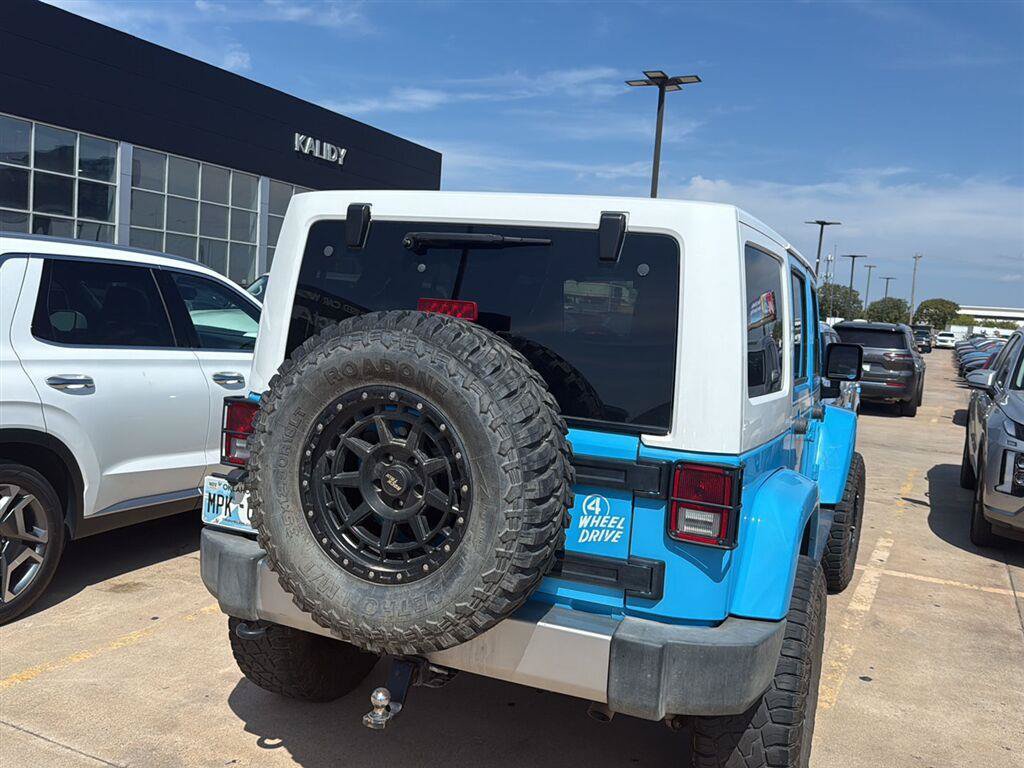 Used 2017 Jeep Wrangler Unlimited Sahara w/ Quick Order Package 24E Chief AWD/4WD image 10