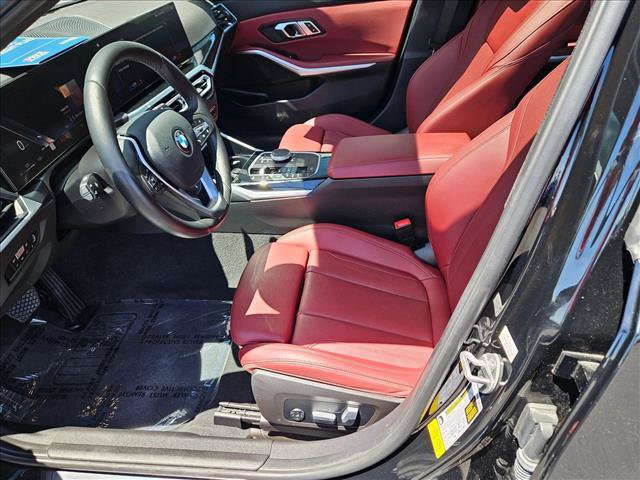 Used 2023 BMW 330i Sedan w/ Premium Package RWD image 16