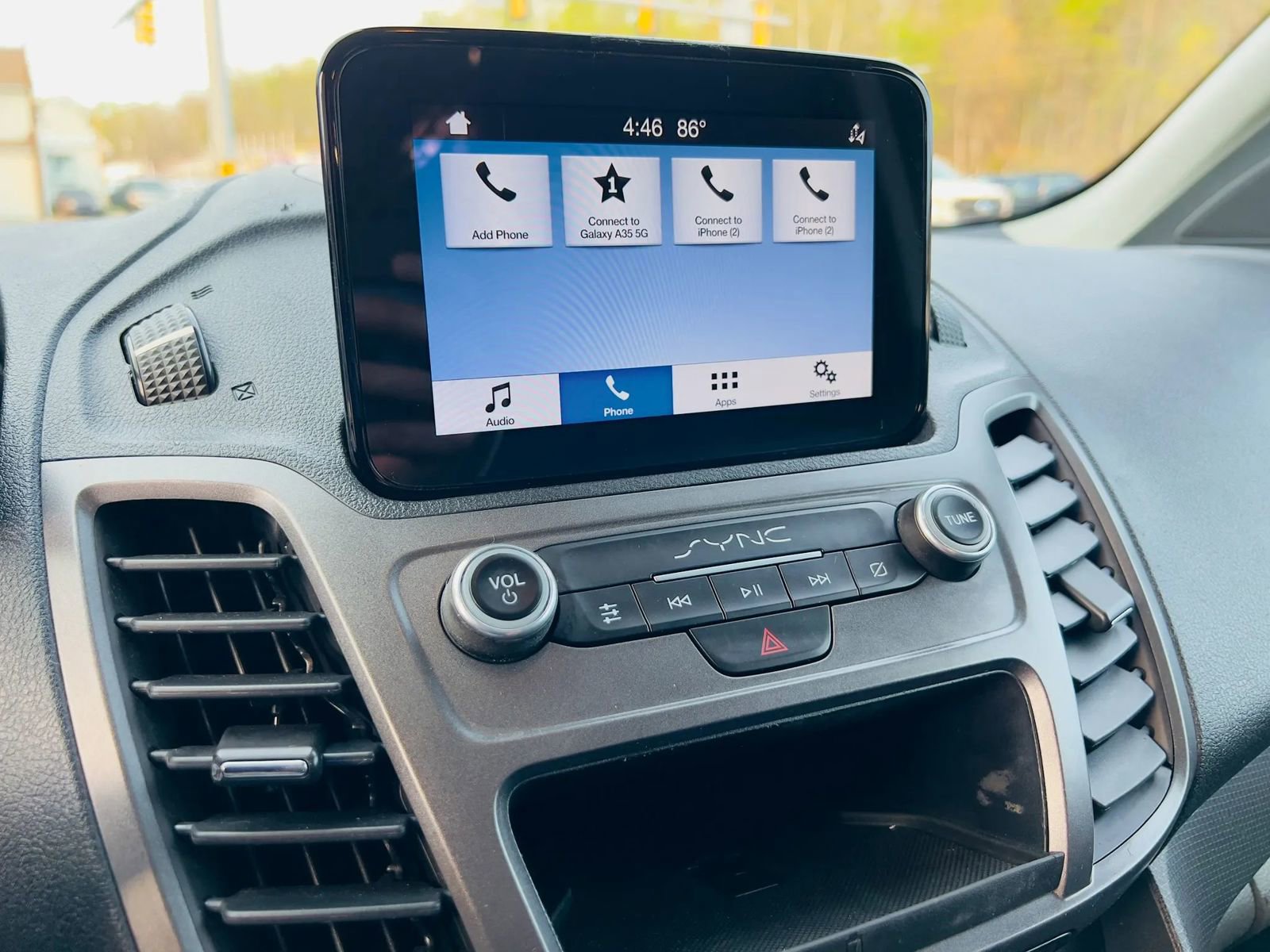 Used 2020 Ford Transit Connect XLT FWD image 21
