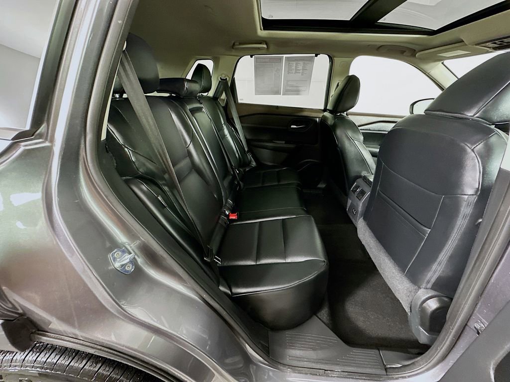 Certified 2023 Nissan Rogue SV w/ SV Premium Package image 37