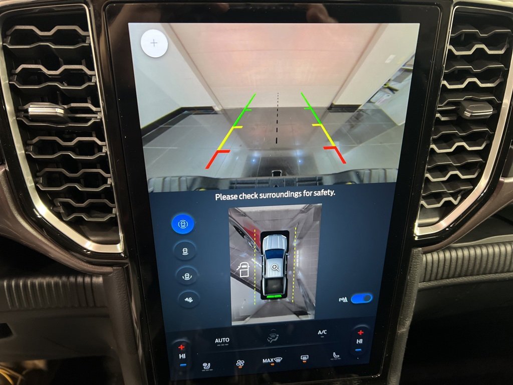 New 2025 Ford Ranger Lariat w/ FX4 Off-Road Package image 13