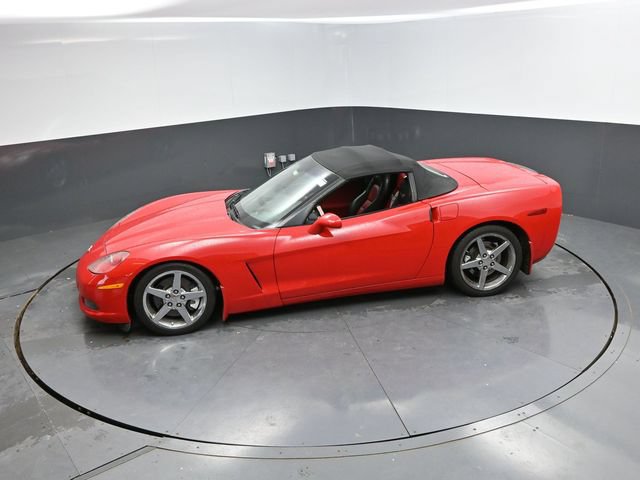 Used 2007 Chevrolet Corvette Convertible w/ Preferred Equipment Group RWD image 30
