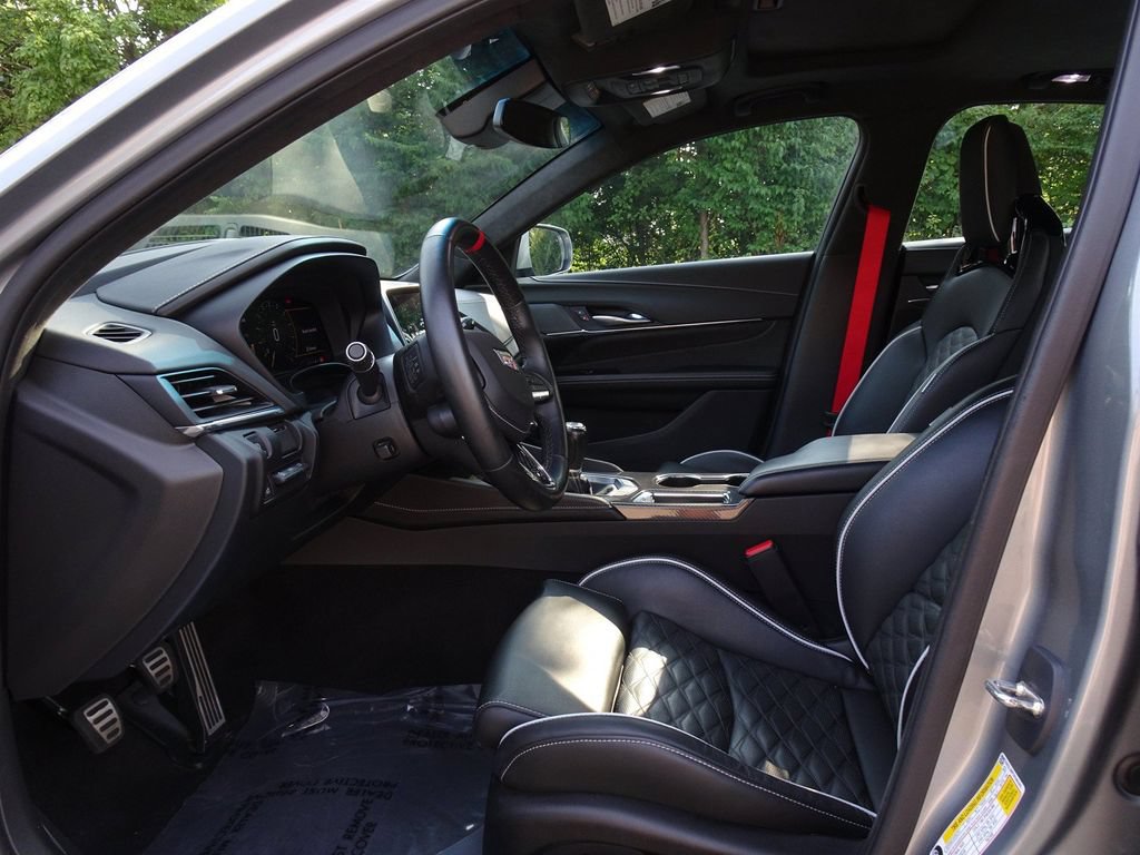 Certified 2023 Cadillac CT4 V Blackwing w/ Technology Package RWD image 10
