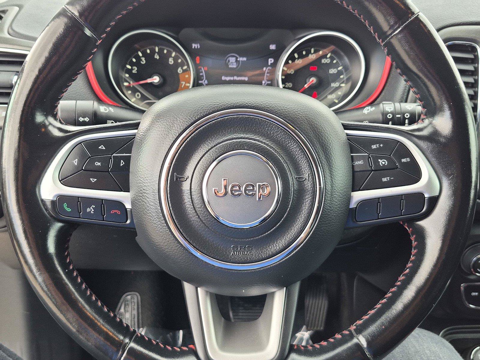 Used 2020 Jeep Compass Trailhawk AWD/4WD image 26