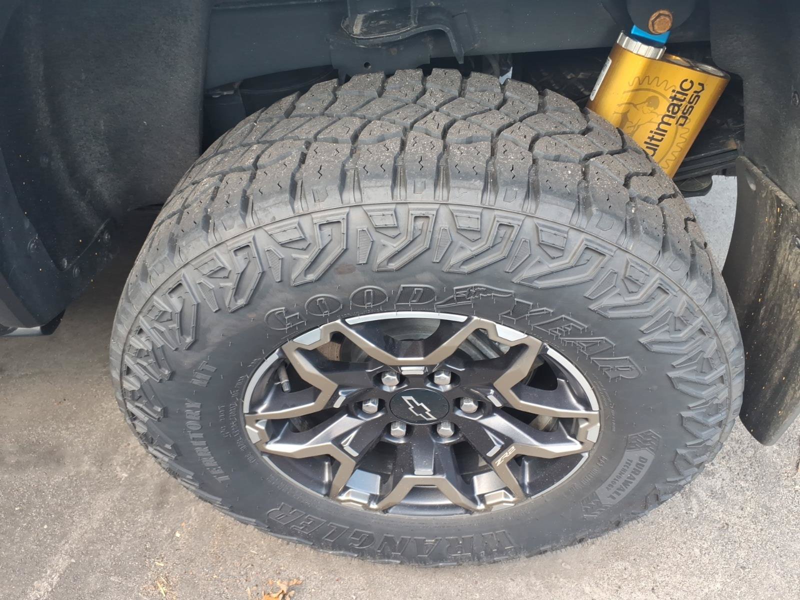 Used 2024 Chevrolet Colorado ZR2 w/ ZR2 Convenience Package III AWD/4WD image 6