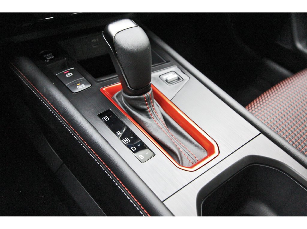 New 2026 Nissan Kicks SR w/ Cold Weather Package FWD image 27