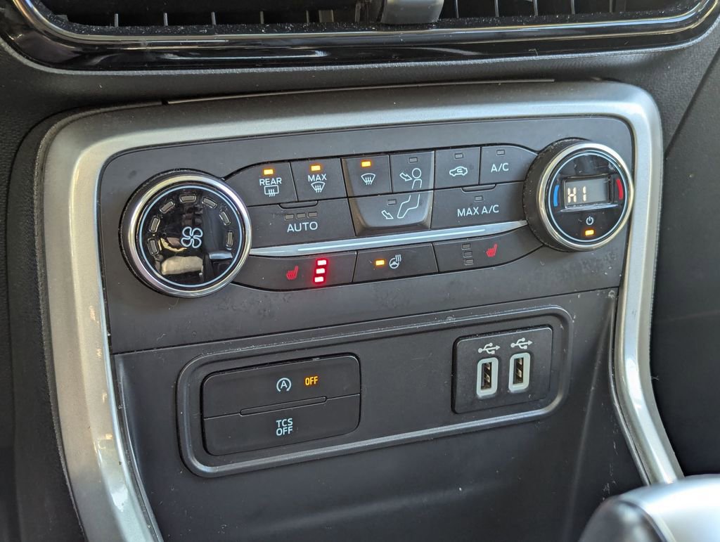 Used 2019 Ford EcoSport Titanium image 19