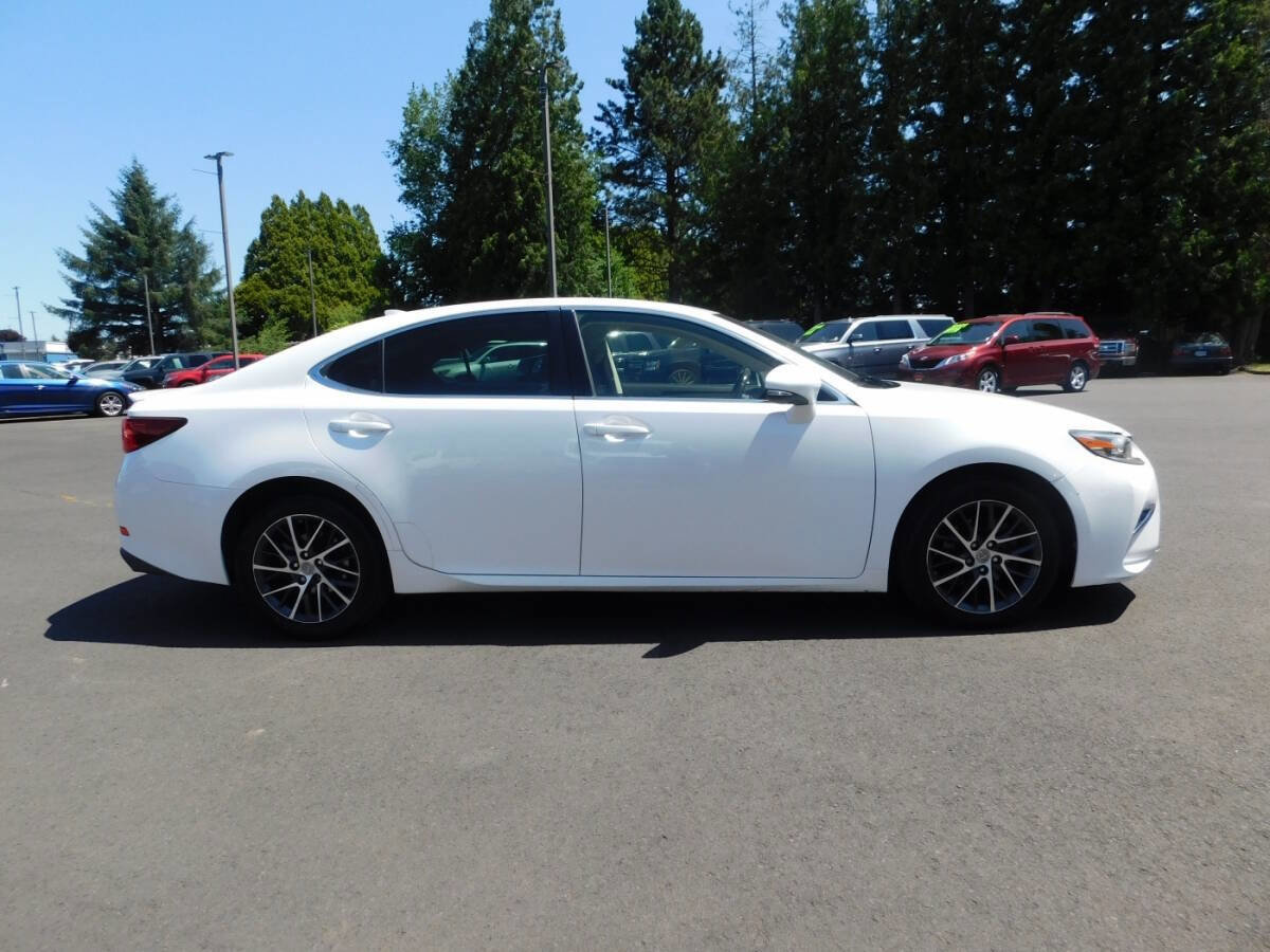 Used 2016 Lexus ES 350 image 22