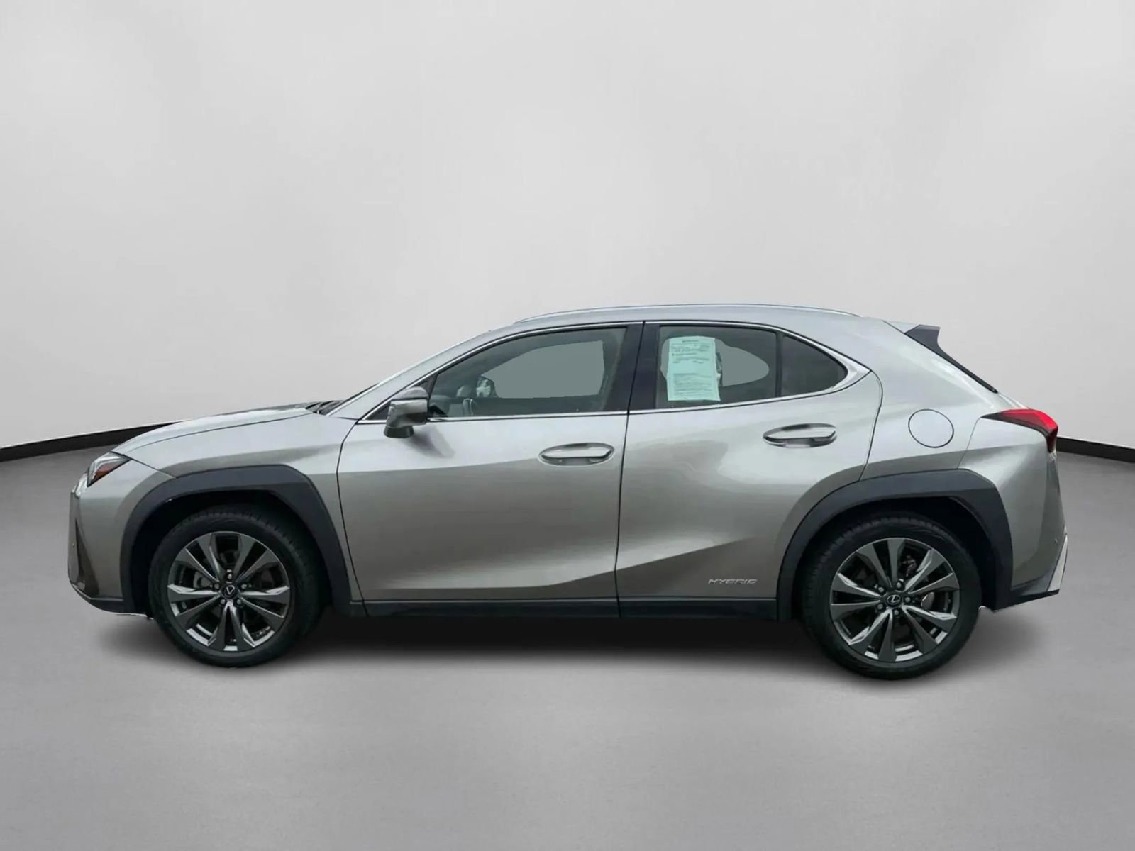 Used 2021 Lexus UX 250h F Sport w/ F Sport Premium Package image 7