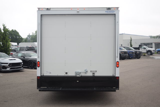New 2027 Ford E-350 and Econoline 350 Super Duty w/ Power Equipment Group RWD image 19