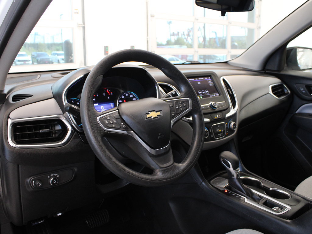Used 2023 Chevrolet Equinox LS w/ LS Convenience Package FWD image 13