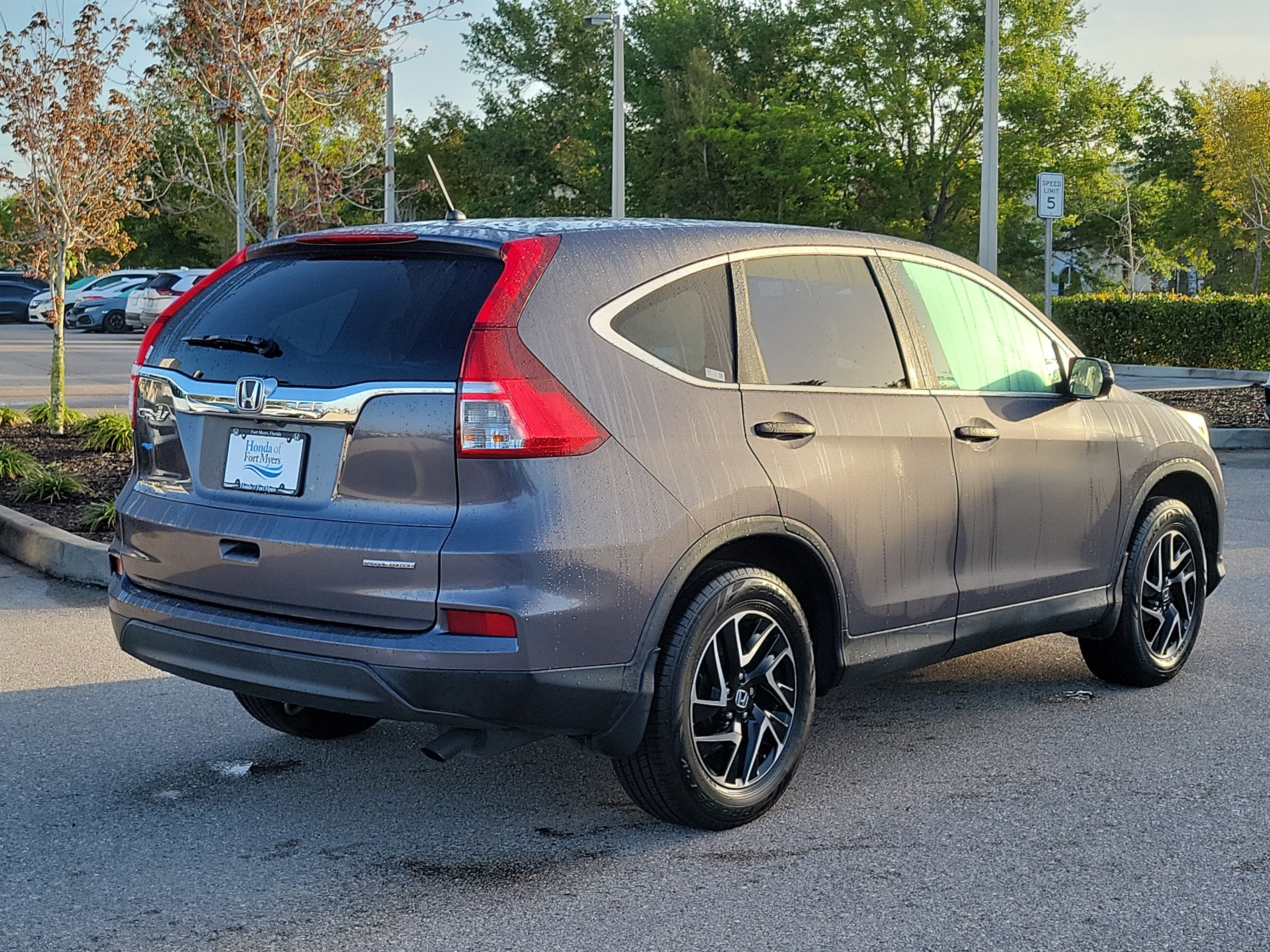 Used 2016 Honda CR-V SE image 6